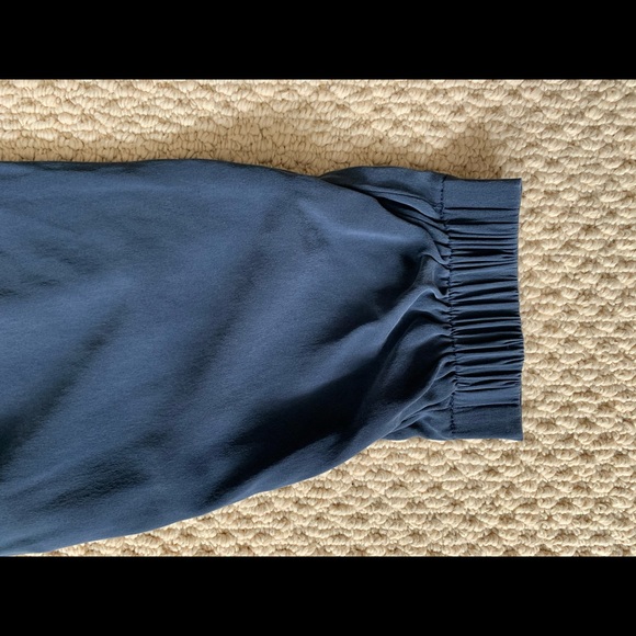 Kit & Ace Easy Breezy Stretch Jogger - Picture 4 of 5